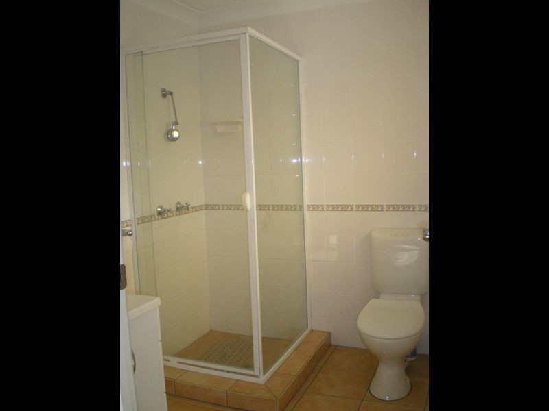 9 Sharne Court, Carrara QLD 4211