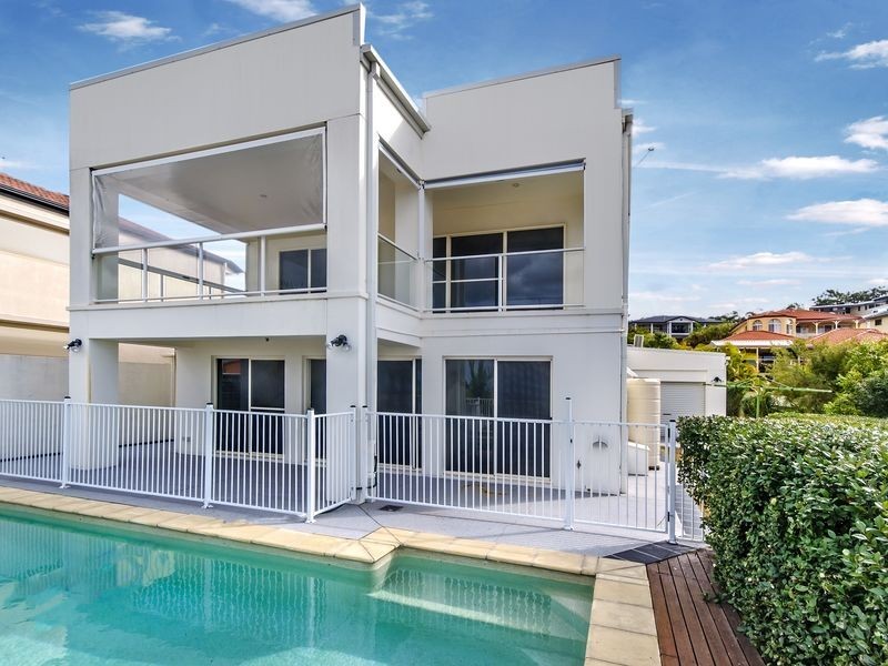 13 Mercure Place, Highland Park QLD 4211