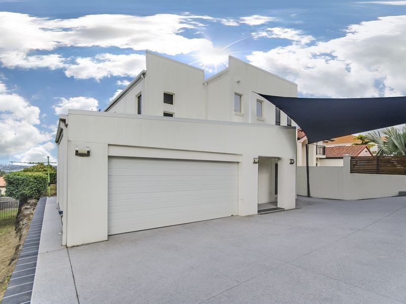 13 Mercure Place, Highland Park QLD 4211