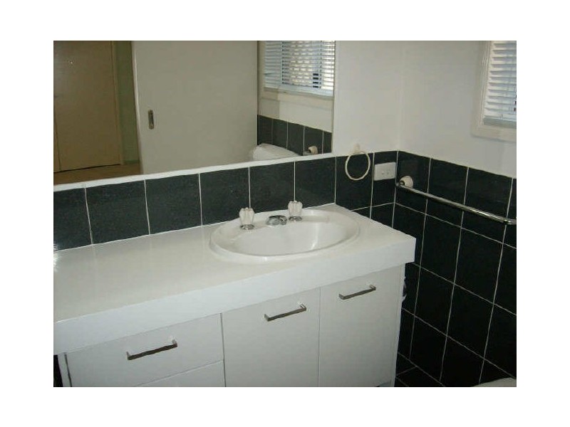 145 Dugandan Street, Nerang QLD 4211