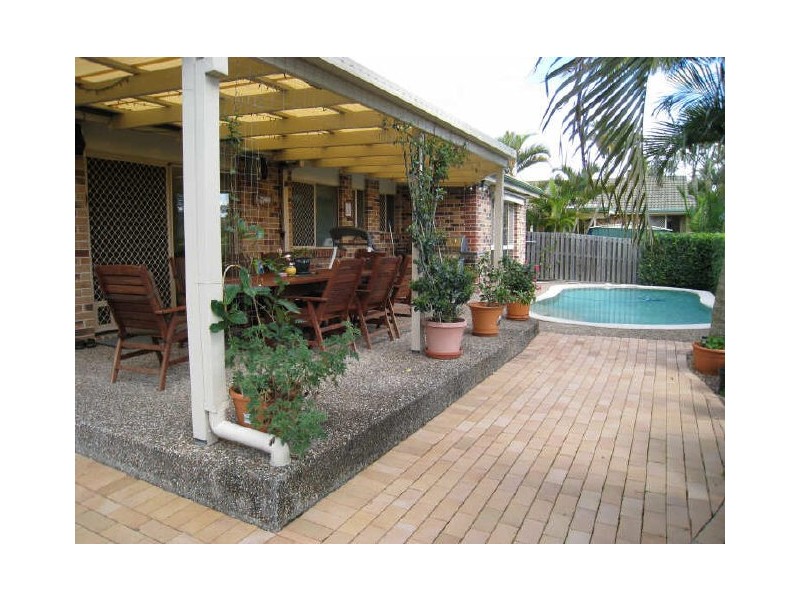 71 McLaren Road, Nerang QLD 4211