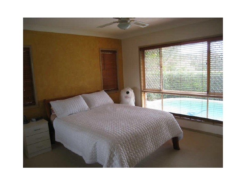 71 McLaren Road, Nerang QLD 4211
