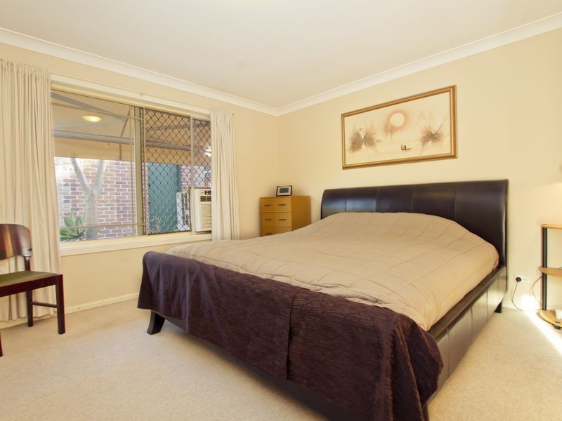 8 Adalong Place, Nerang QLD 4211