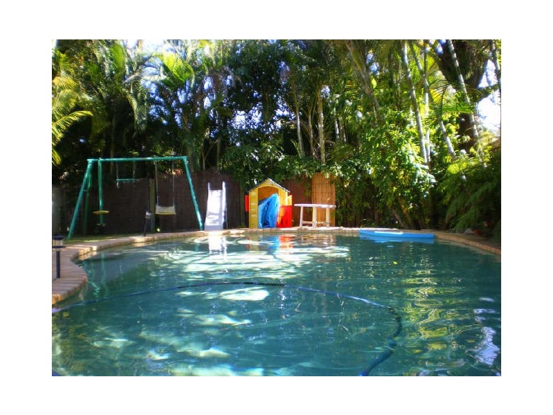 11 Branston Court, Nerang QLD 4211