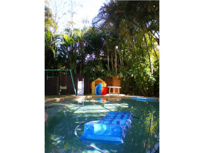 11 Branston Court, Nerang QLD 4211