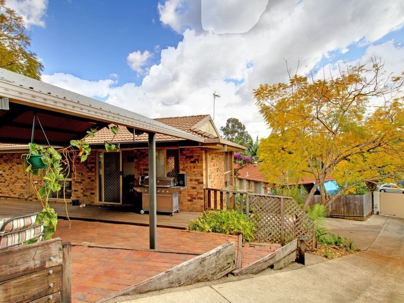 5 Medellin Place, Nerang QLD 4211