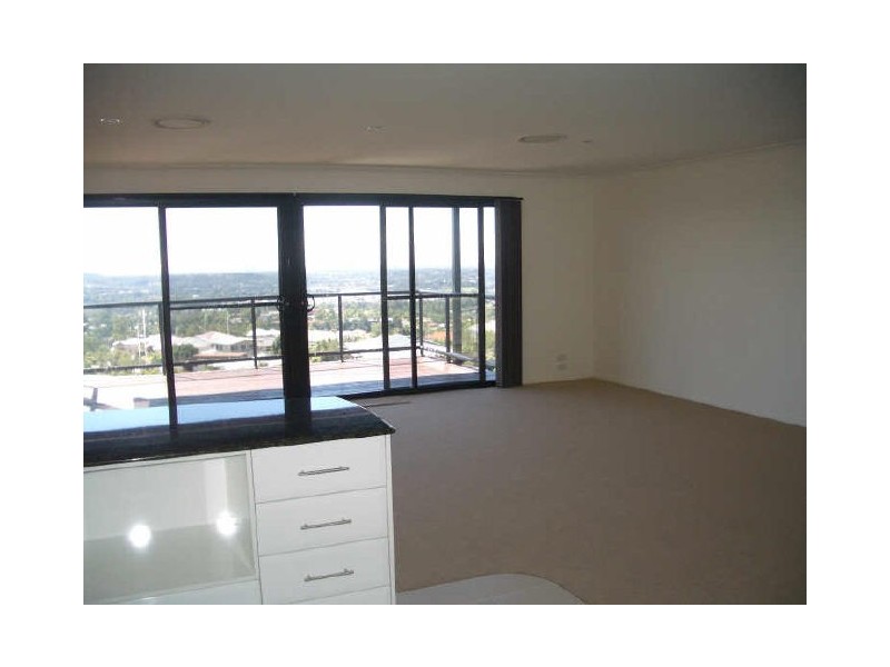 20/5 Ridgeline Way, Highland Park QLD 4211