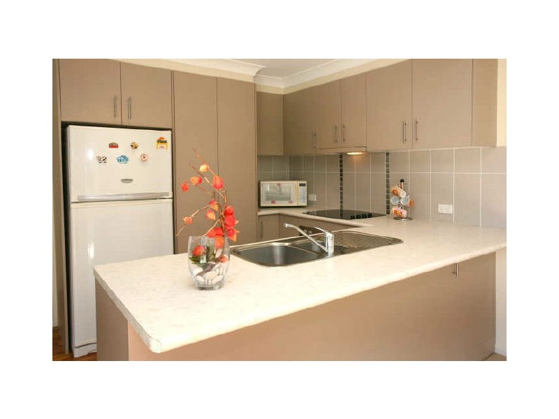 8 Marrantin Court, Carrara QLD 4211