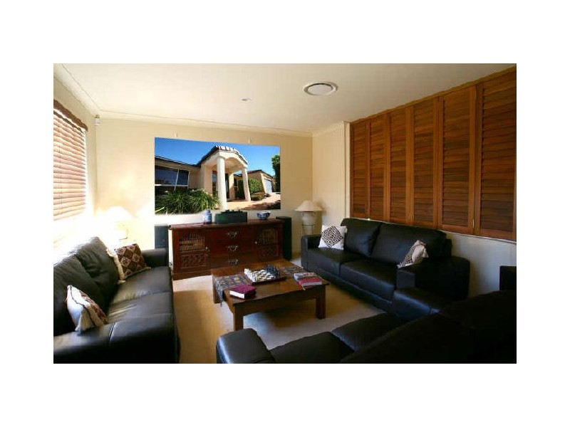 6 Josh Court, Ashmore QLD 4214