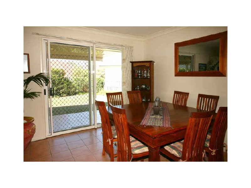 6 Josh Court, Ashmore QLD 4214