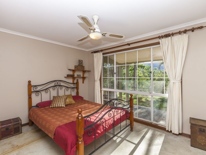 54 Gerara Court, Clagiraba QLD 4211