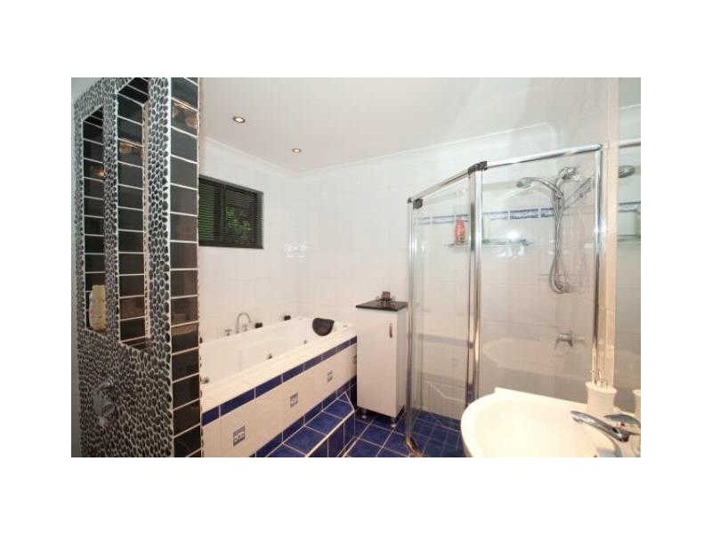 5 Kambalda Court, Worongary QLD 4213