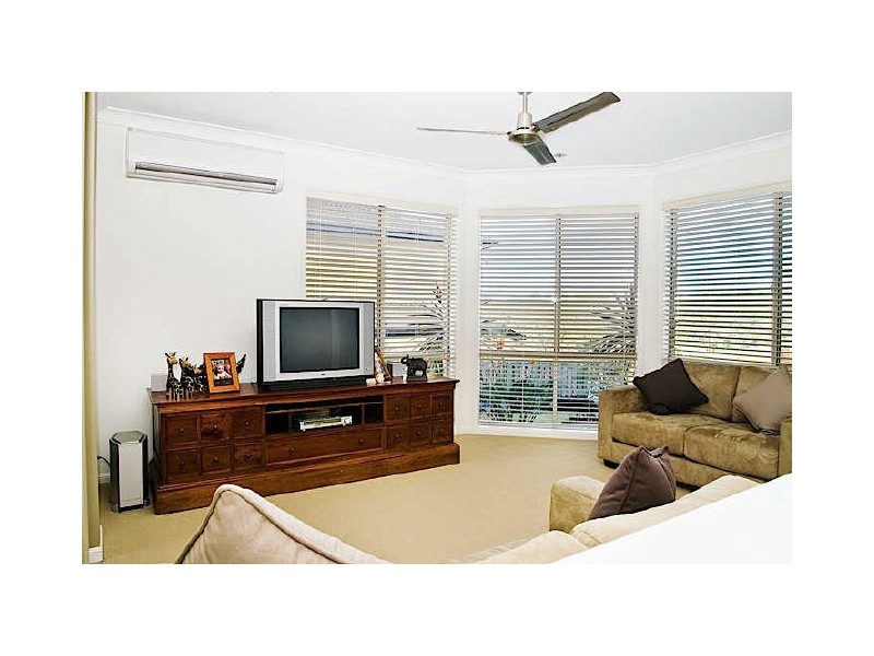 48 Kelsey Circuit, Nerang QLD 4211