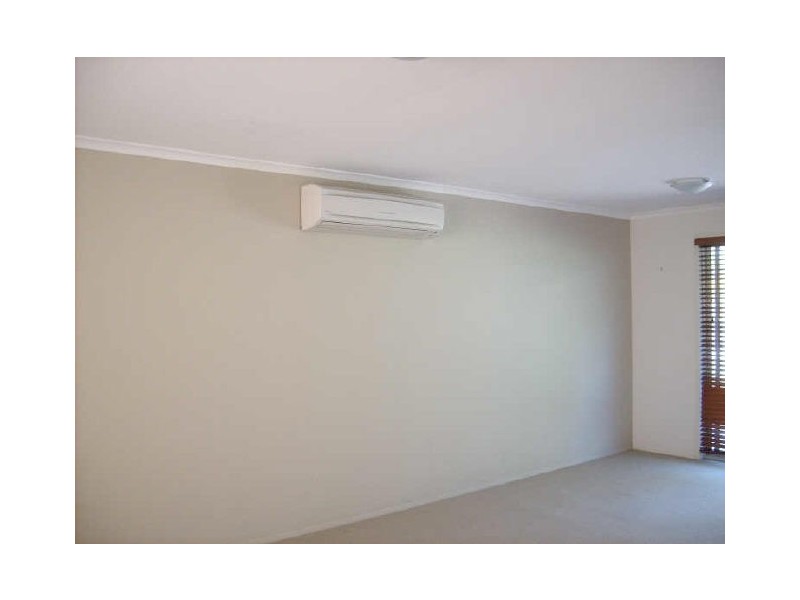 81 Wardoo Street, Southport QLD 4215