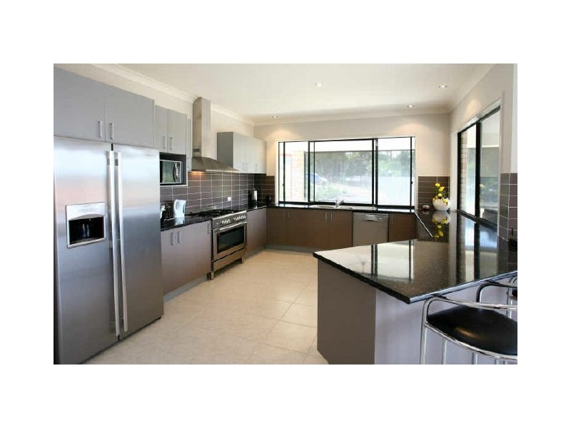 22 Yamanie Court, Nerang QLD 4211