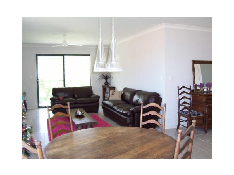 22 Yamanie Court, Nerang QLD 4211