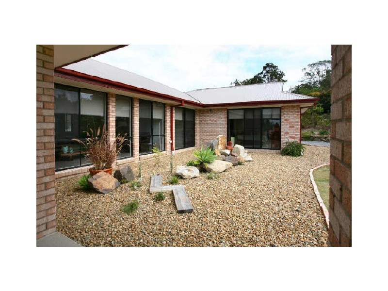 22 Yamanie Court, Nerang QLD 4211