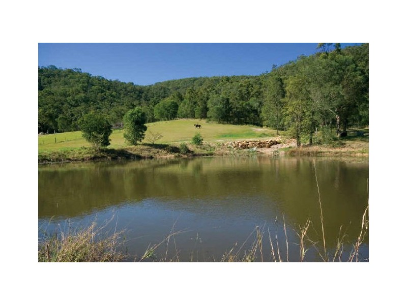 277 Clagiraba Road, Mount Nathan QLD 4211