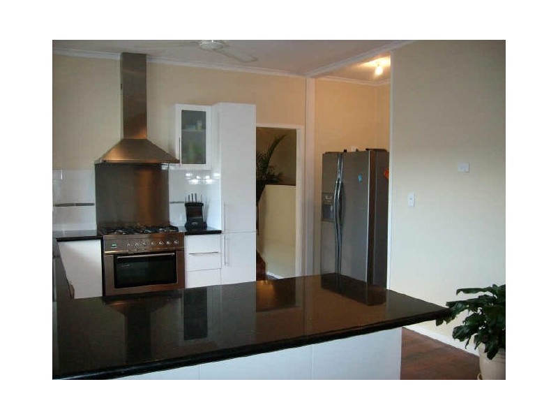 28 Nerang-Broadbeach Road, Nerang QLD 4211