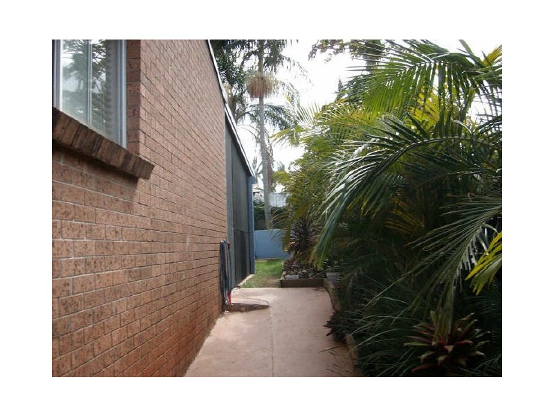 28 Nerang-Broadbeach Road, Nerang QLD 4211