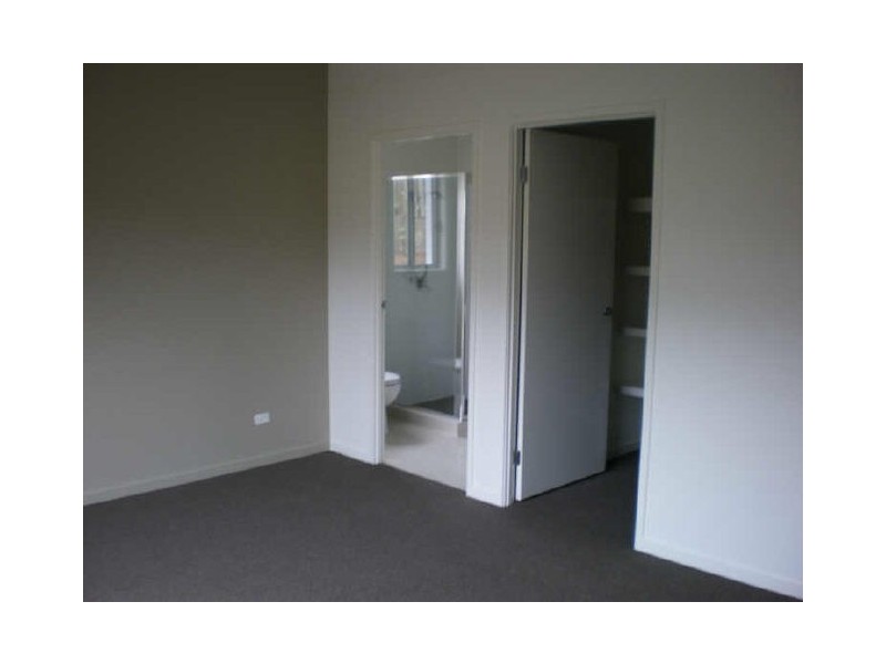 2/14 Marlee Jayne Close, Nerang QLD 4211