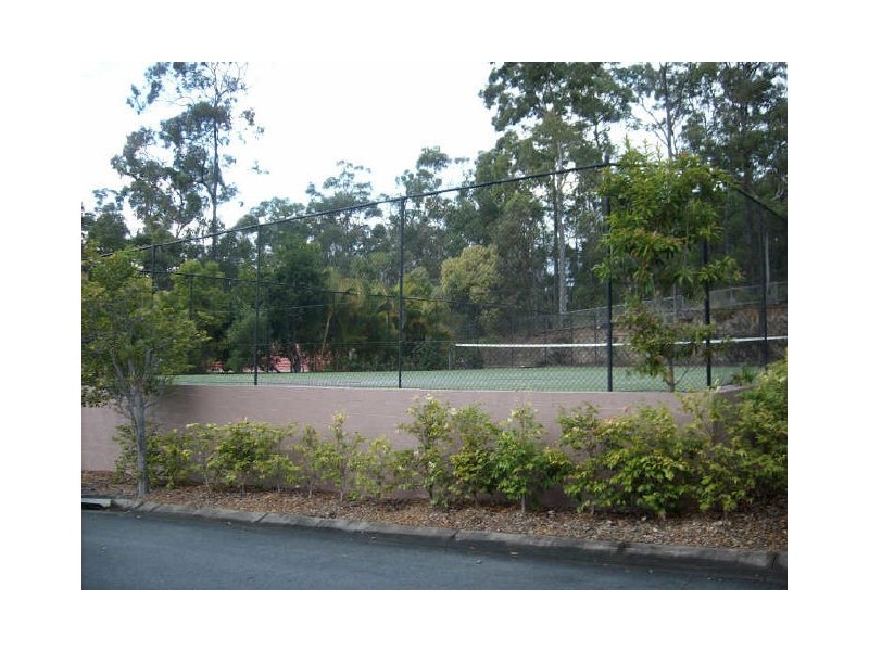 15/3 Arundel Drive, Arundel QLD 4214