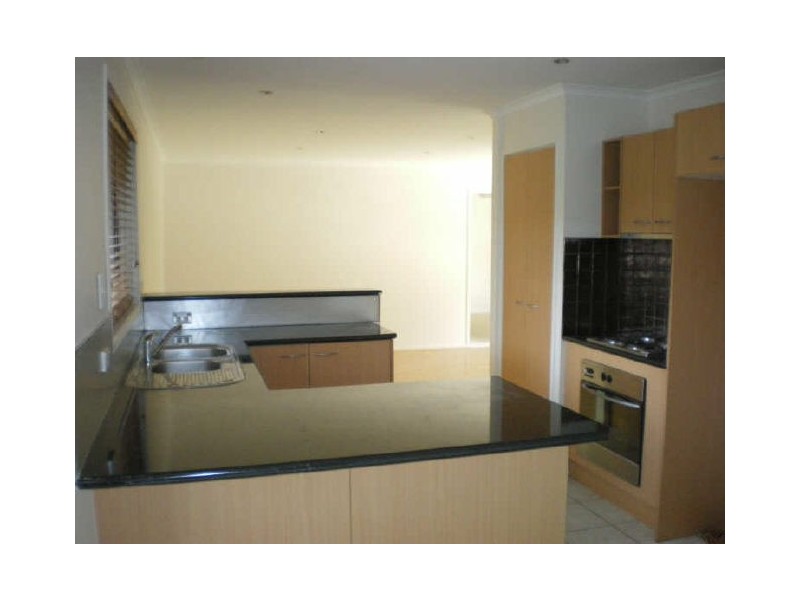 3 Meister Court, Carrara QLD 4211