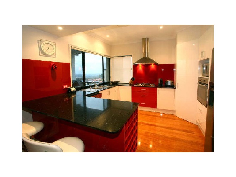 5 Chevron Rise, Highland Park QLD 4211