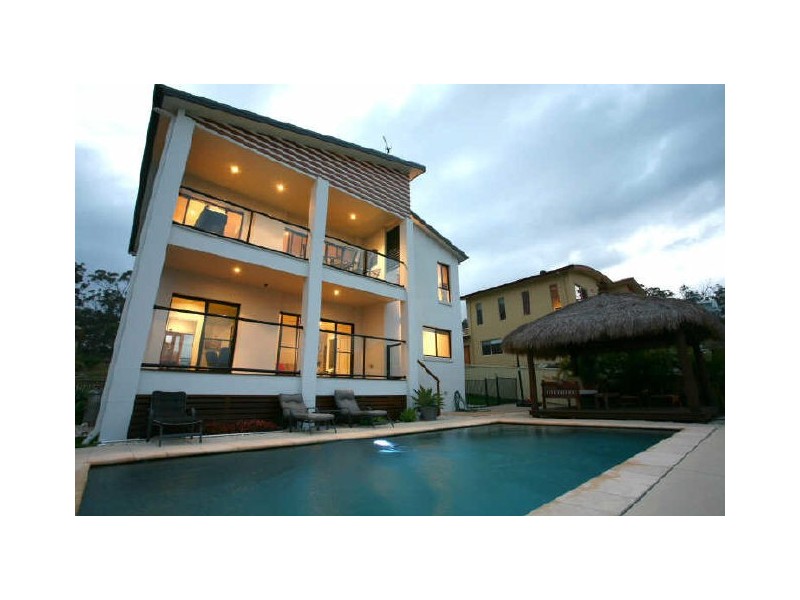 5 Chevron Rise, Highland Park QLD 4211