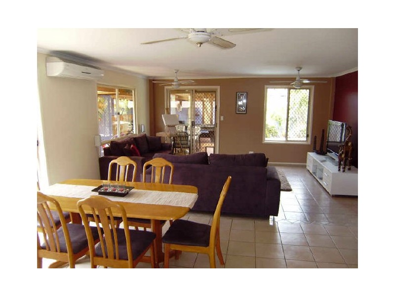 12 Shenton Way, Nerang QLD 4211