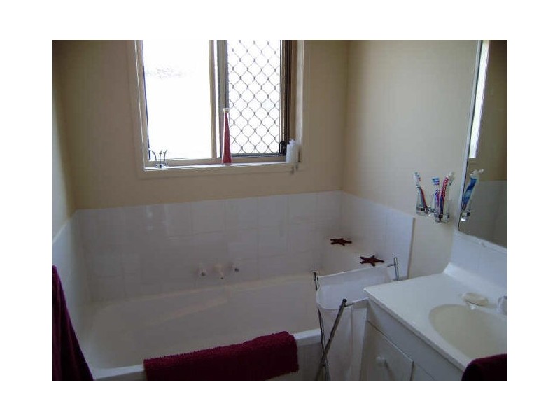 12 Shenton Way, Nerang QLD 4211