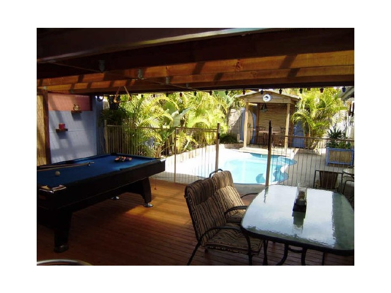 12 Shenton Way, Nerang QLD 4211