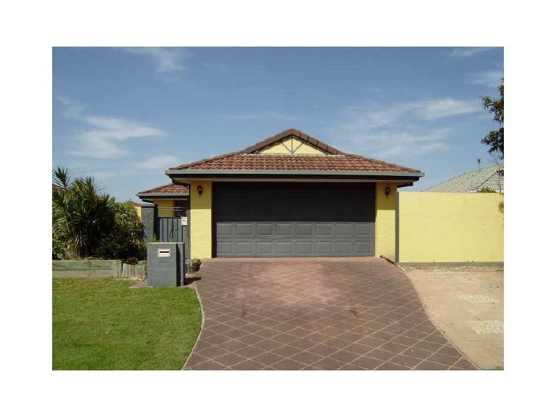 12 Shenton Way, Nerang QLD 4211