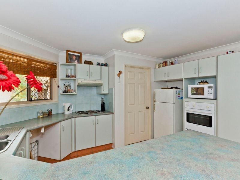 13/2 Weedons Road, Nerang QLD 4211