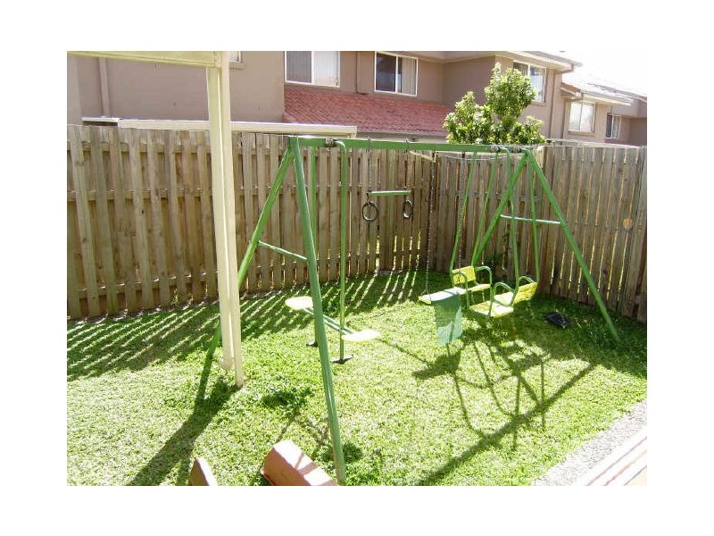 98/1 Coelia Court, Carrara QLD 4211
