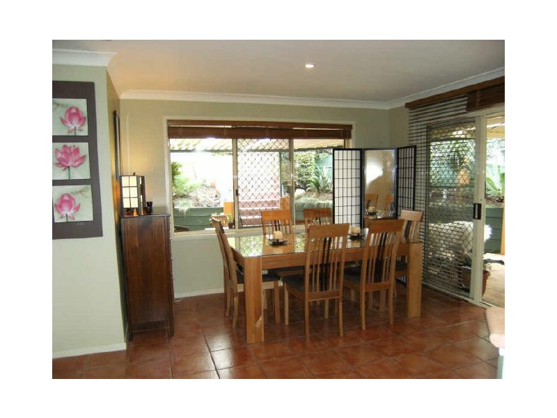 8 Sheldon Court, Worongary QLD 4213