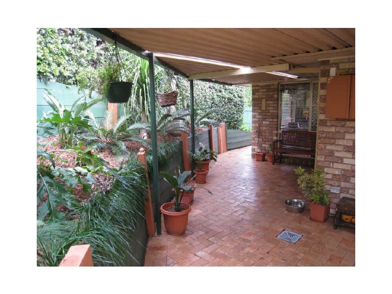 8 Sheldon Court, Worongary QLD 4213
