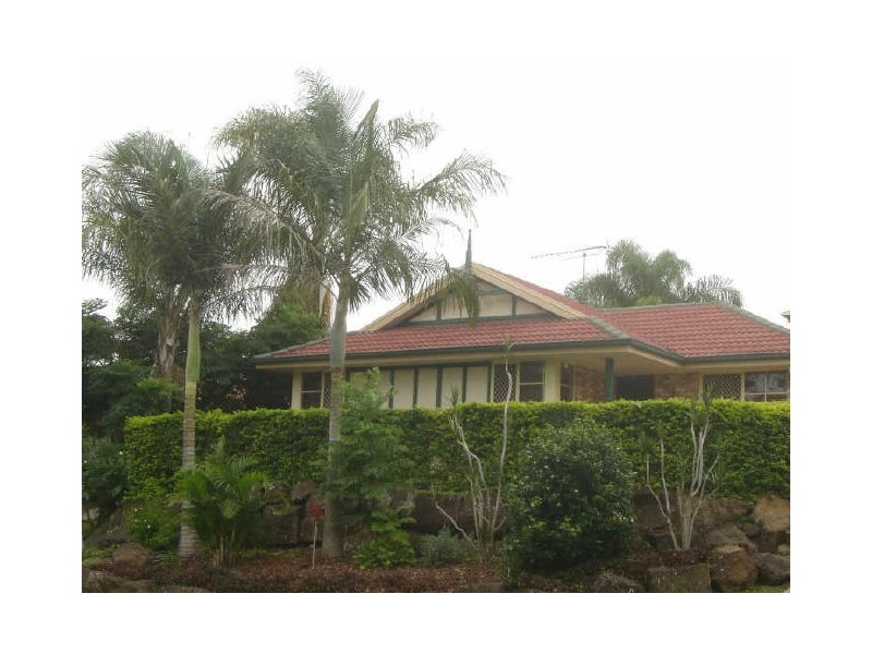 8 Sheldon Court, Worongary QLD 4213
