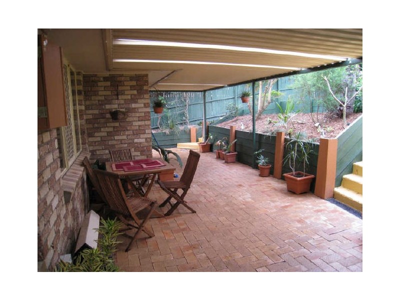 8 Sheldon Court, Worongary QLD 4213