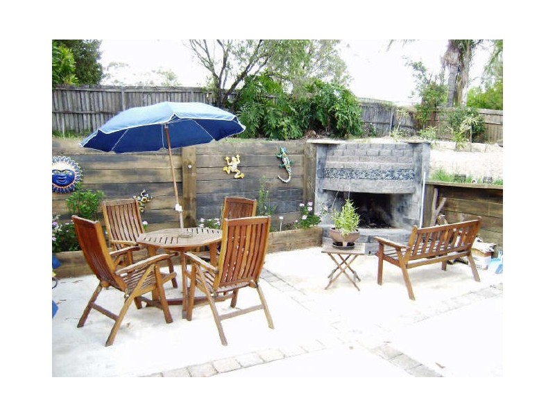 24 Plum Parade, Nerang QLD 4211