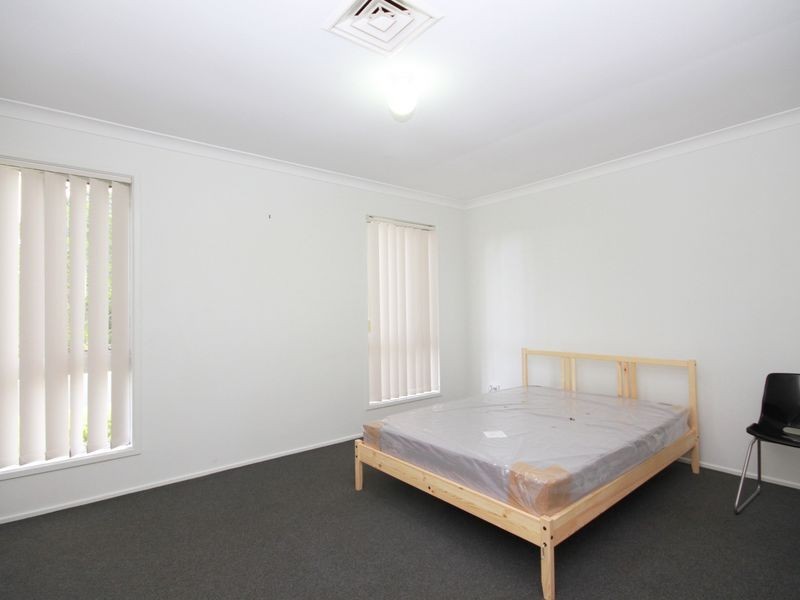 11 Jerrawa Street, Nerang QLD 4211