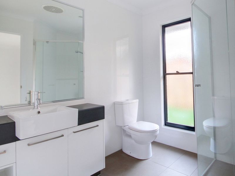 15B Koola Drive, Nerang QLD 4211