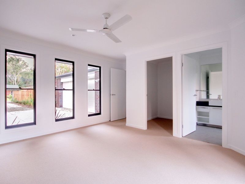 15B Koola Drive, Nerang QLD 4211