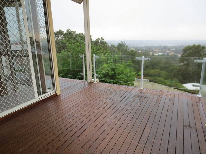 112 Armstrong Way, Highland Park QLD 4211