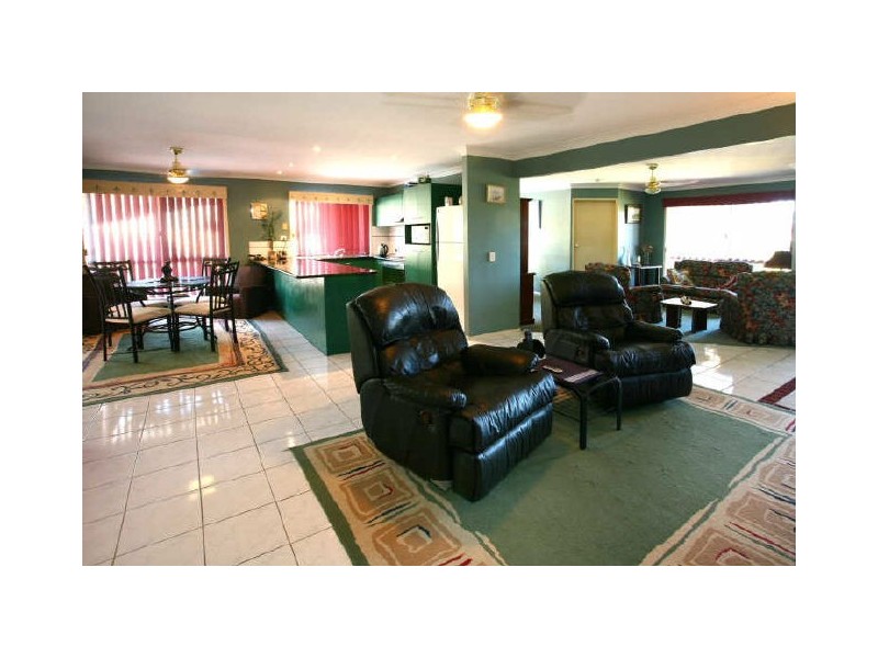 6 Primate Place, Molendinar QLD 4214