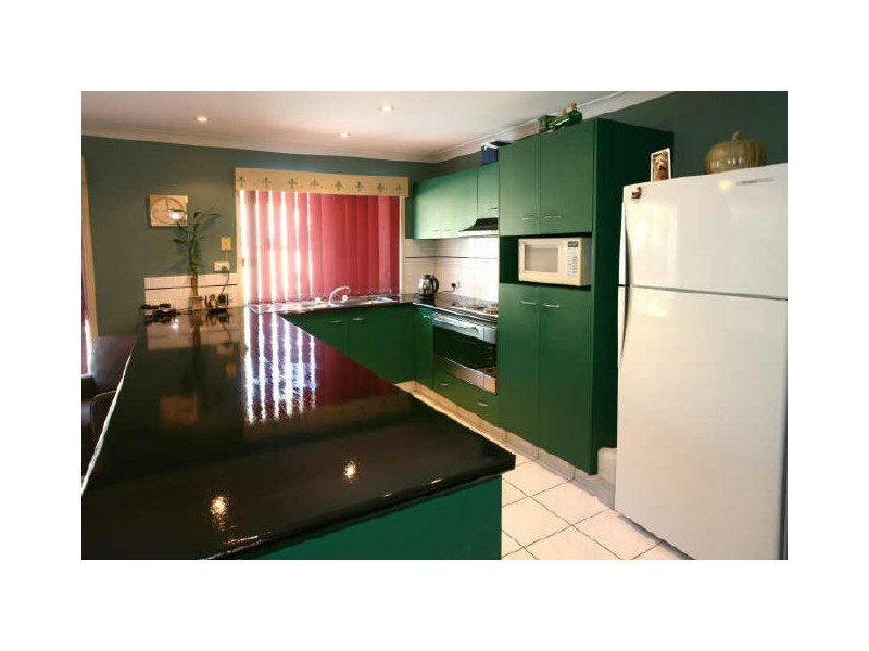 6 Primate Place, Molendinar QLD 4214