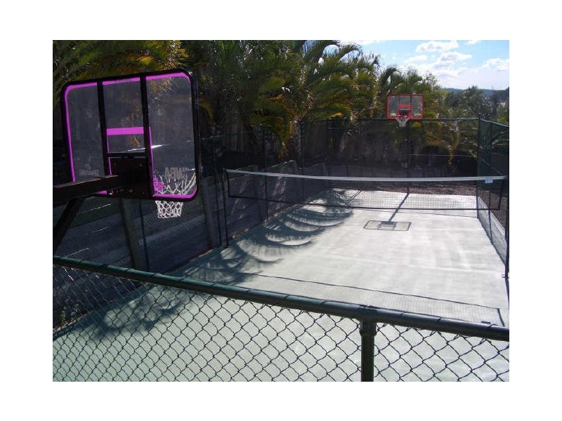 11 Kambalda Court, Worongary QLD 4213