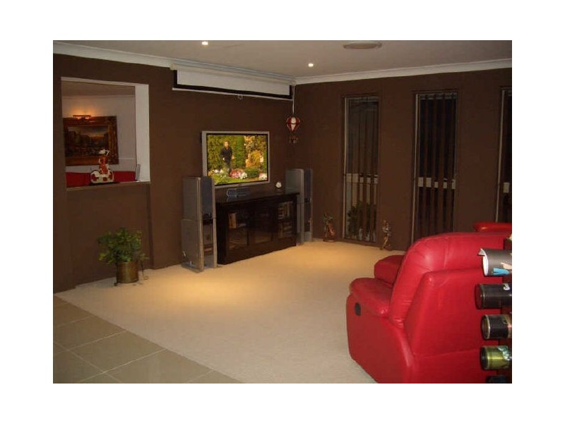 11 Kambalda Court, Worongary QLD 4213