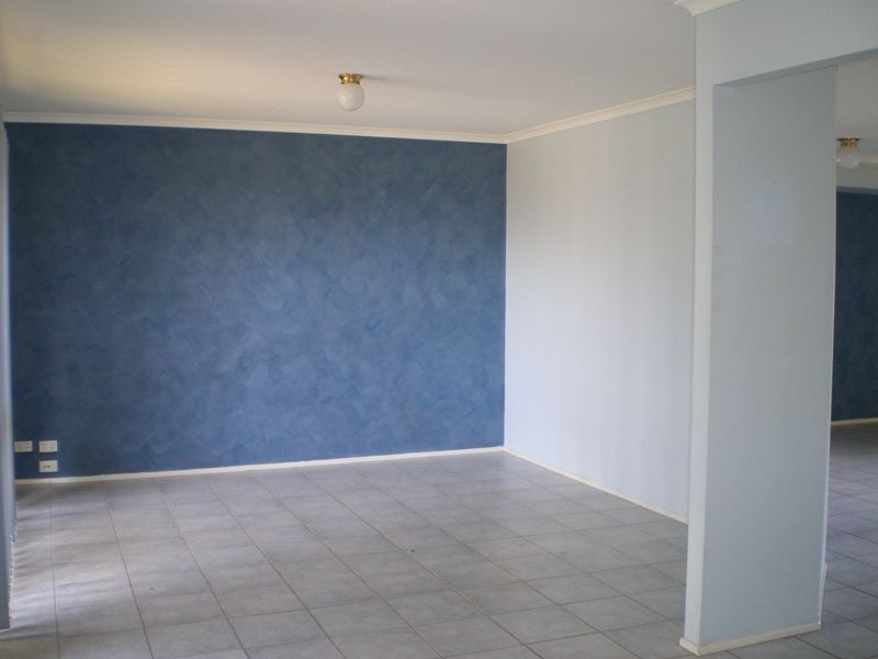 44 Mitchell Avenue, Molendinar QLD 4214