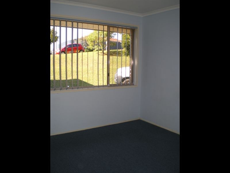 44 Mitchell Avenue, Molendinar QLD 4214